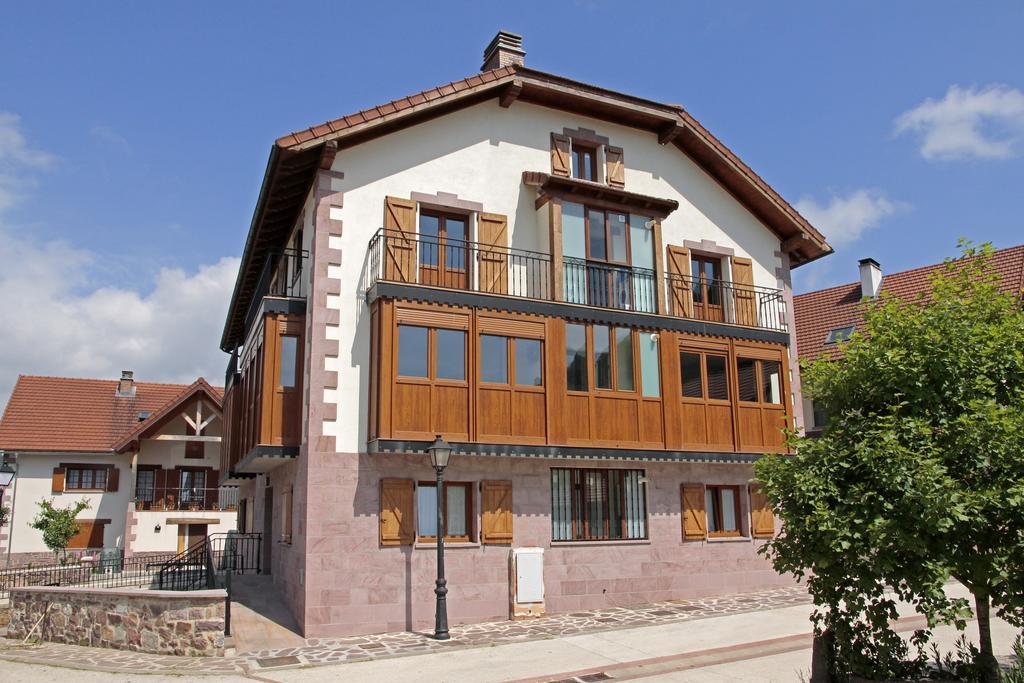 Apartamentos Irati Garralda Exterior foto